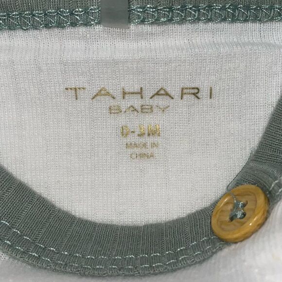 Tahari Baby Daddy’s Caddy Onesie 0-3M - Picture 11 of 11